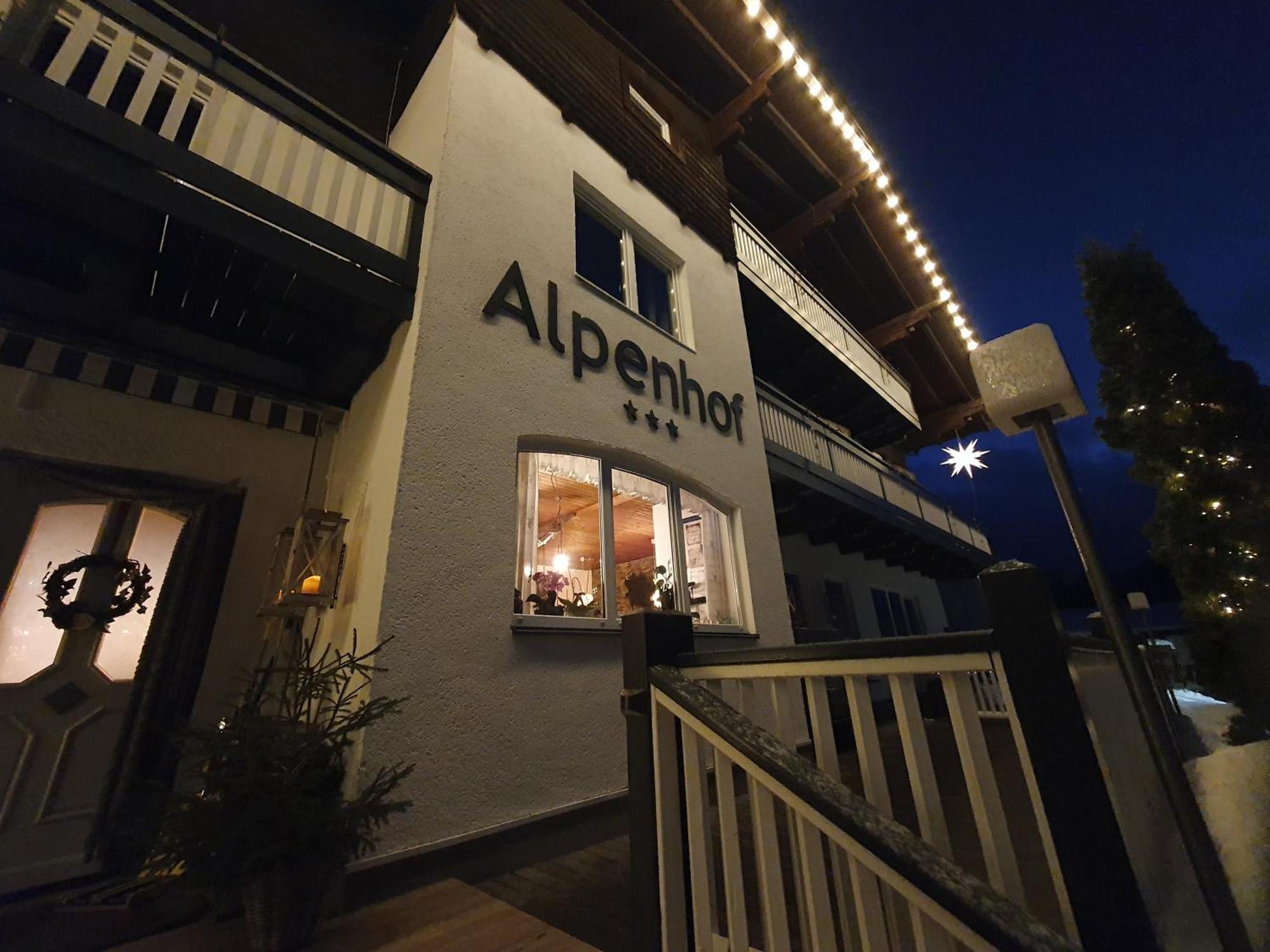 Alpenhof Sankt Martin am Tennengebirge Exterior foto